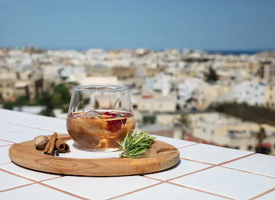 mauritania/tiris-zemmour/bar/the-cisk-tap