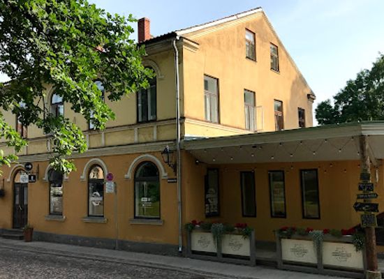 latvia/kuldiga/bar/hercogs-sushi-bar