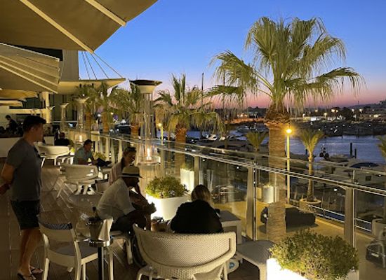 portugal/vilamoura/bar/the-argo