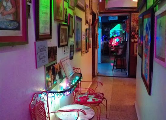 dominican-republic/santo-domingo/zona-colonial/bar/la-resistencia