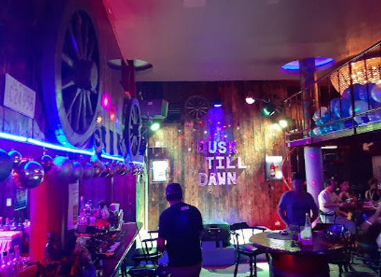 philippines/manila/bar/dusk-till-dawn-bar
