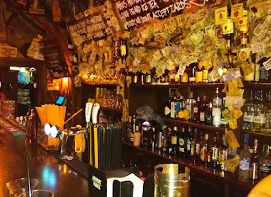 czechia/prague/mala-strana/bar/bar-bluelight