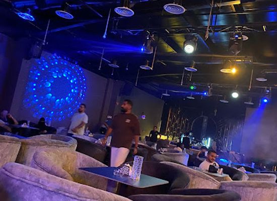 saudi-arabia/madinah/bar/cash-lounge