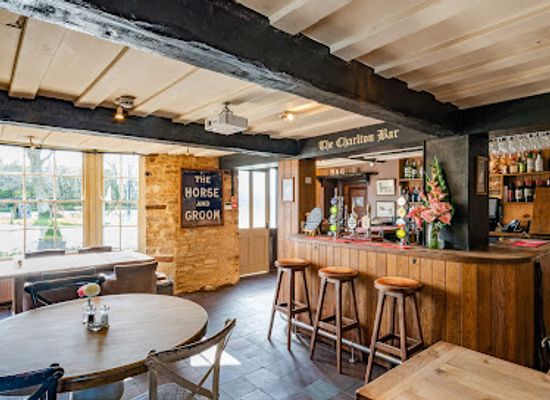 united-kingdom/wiltshire/bar/the-horse-groom-charlton