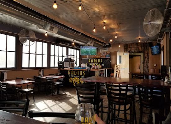 kansas/emporia/bar/radius-brewing-company