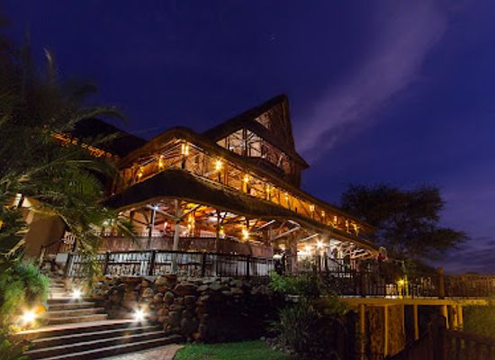 zambia/victoria-falls-area/bar/makuwa-kuwa-restaurant