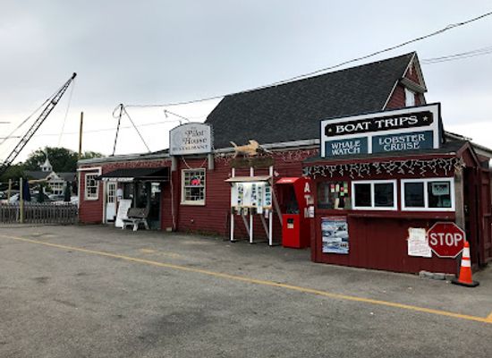 maine/kennebunkport/bar/the-pilot-house