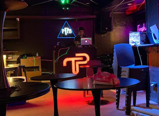 philippines/davao-city/poblacion-district/bar/publacion-restobar