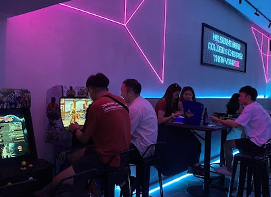 malaysia/johor/bar/flow-pub-restaurant
