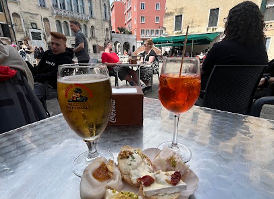 italy/venice/bar/arcicchetti-bakaro