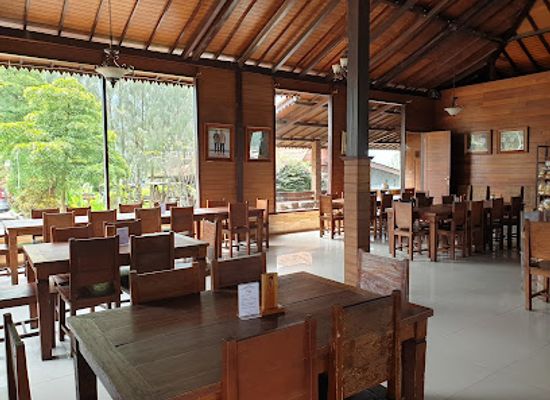 indonesia/mount-bromo/bar/bawangan-bromo-hotel-resto