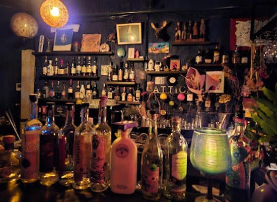japan/tosa/bar/bar-attic