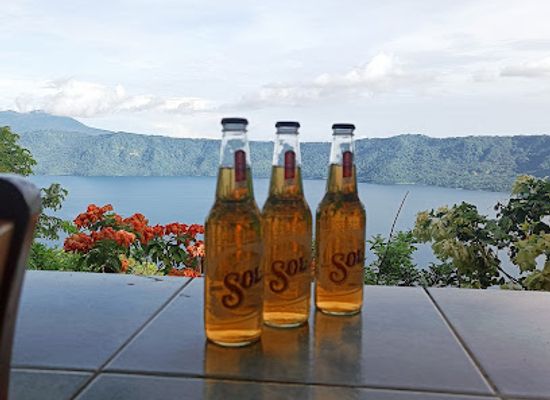 nicaragua/apoyo-lagoon/bar/bar-el-miradorcito
