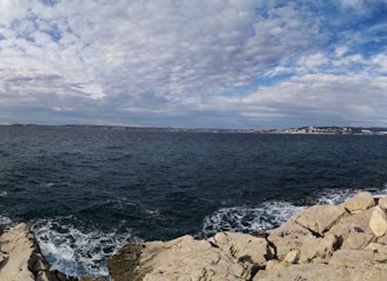 france/marseille-calanques/bar/bar-amical