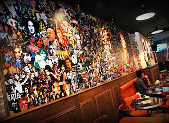 france/angers/bar/the-joker-s-pub