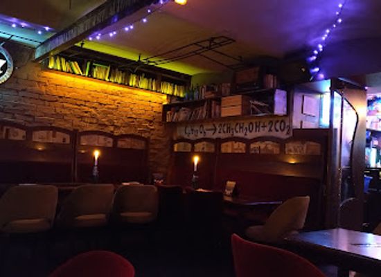 poland/lodz/bar/biblioteka