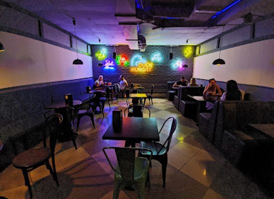 ukraine/vinnytsia-region/bar/the-hungry-duck
