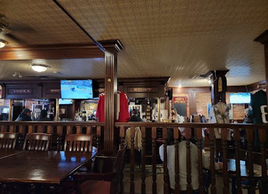 canada/kingston-and-the-islands/bar/the-loyal-oarsman