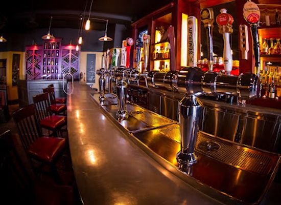 canada/fraser-valley/bar/schnitzels