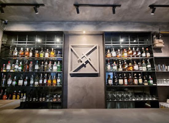 philippines/calabarzon/bar/bar-by-east