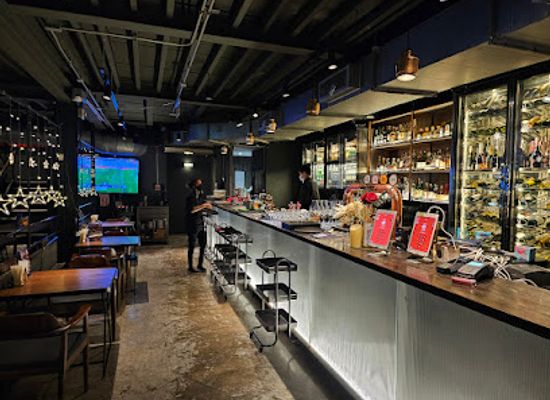 thailand/bangkok/thonglor/bar/wine-republic-bangkok