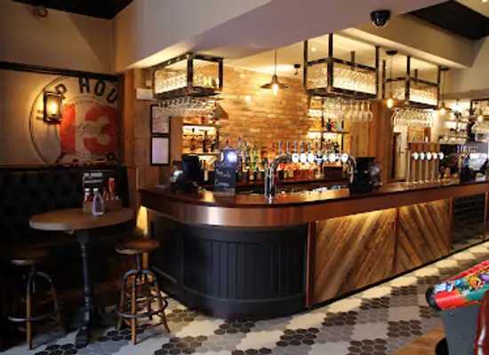 united-kingdom/cardiff/cardiff-bay/bar/the-eli-jenkins
