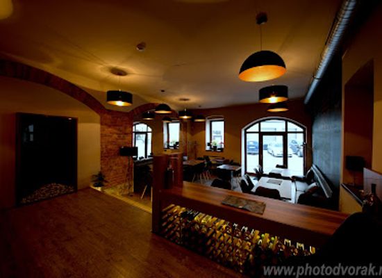 czechia/olomouc/bar/openwine-latino-bar