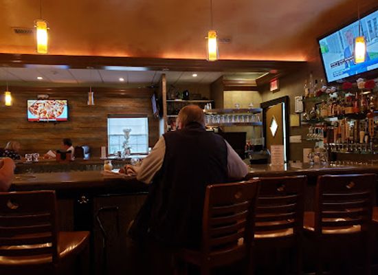 massachusetts/north-shore/bar/garden-city-pub