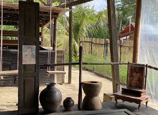 myanmar-burma/ngapali/bar/k-mon-s-seafood-ngapali