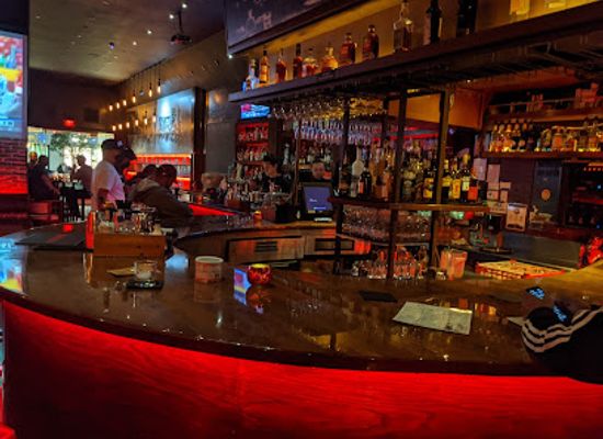 california/glendale/bar/the-famous-bar