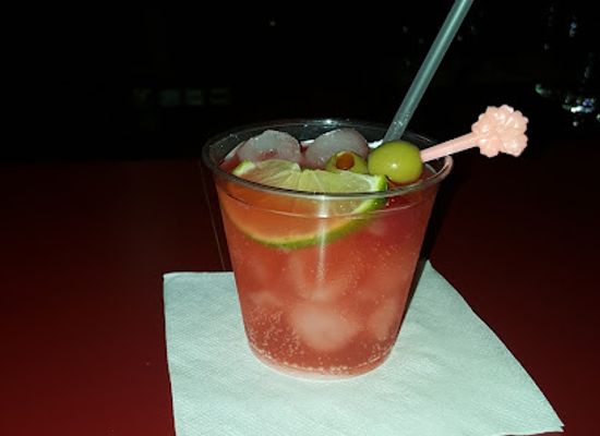 oklahoma/lawton/bar/que-dee-s-sport-lounge