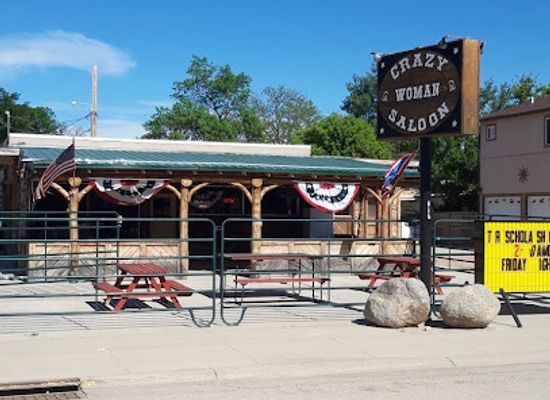 wyoming/sheridan-county/bar/crazy-woman-saloon