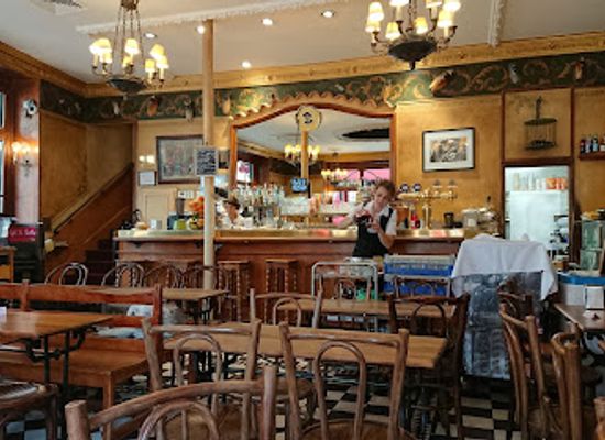 france/aix-en-provence/quartier-sextius-mirabeau/bar/bar-le-grillon