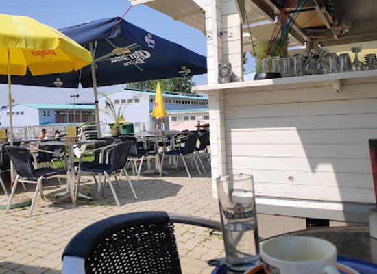 austria/vienna/favoriten/bar/latschi-bar