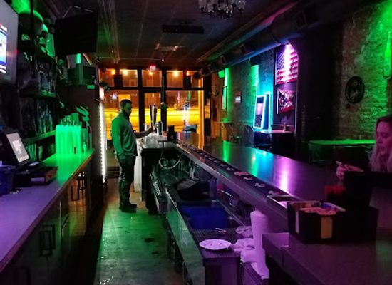 ohio/mansfield/bar/the-club-house