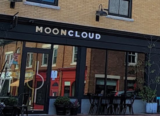 massachusetts/berkshires/bar/mooncloud