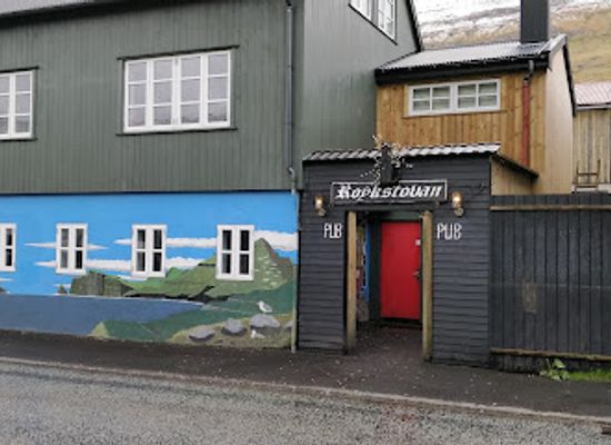 faroe-islands/sandoy/bar/roykstovan
