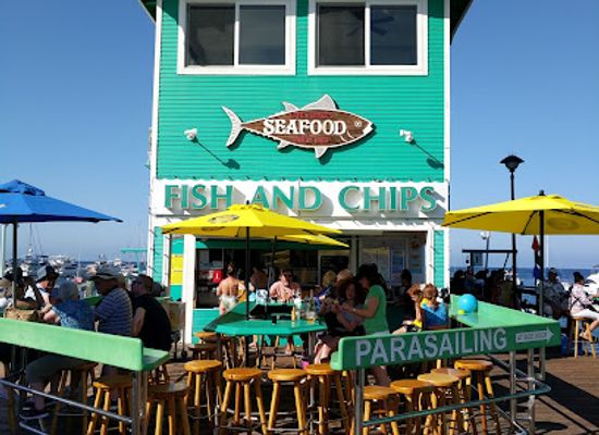 california/santa-catalina-island/bar/earl-and-rosie-s-seafood-place
