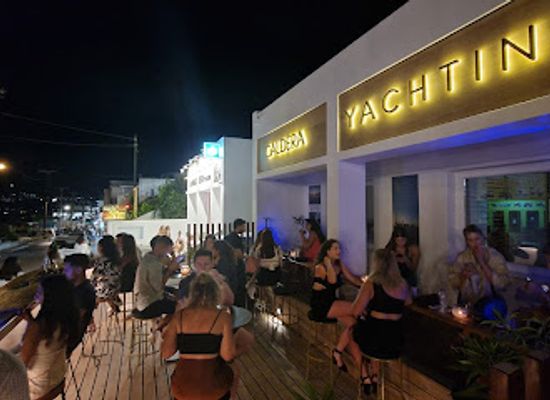 greece/santorini/bar/cy-deck