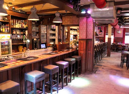 netherlands/veluwe/bar/dutch-pub-de-zaak