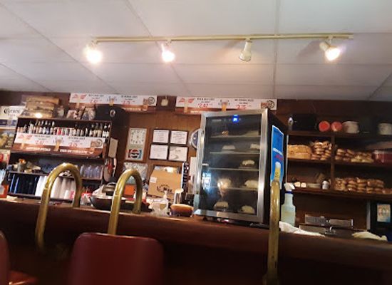 virginia/charlottesville/bar/canipe-brothers-bar-grill