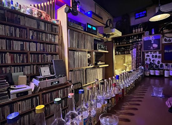 japan/ishigaki-island/bar/jazz-bar-scarecrow