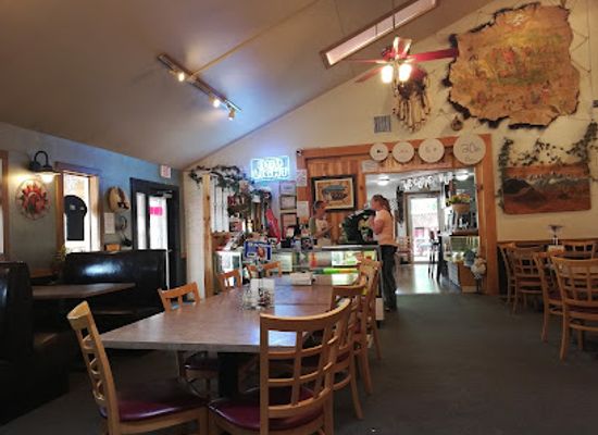 south-dakota/wind-cave-national-park/bar/big-time-pizza