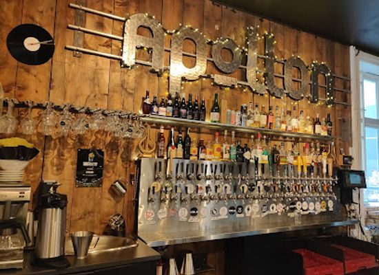 norway/bergen/nygardshoyden/bar/apollon-platebar