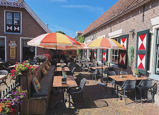 netherlands/bollenstreek/bar/funky-moose-restaurant