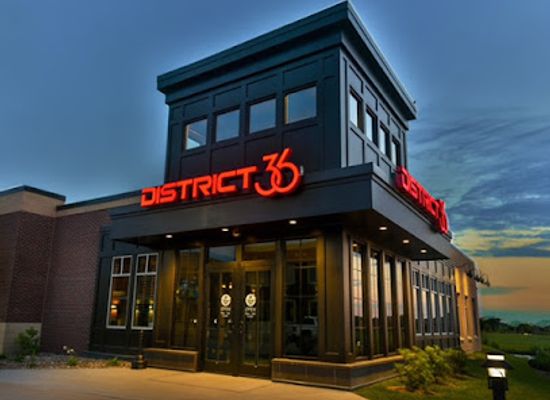 iowa/ankeny/bar/district-36-wine-bar-grille