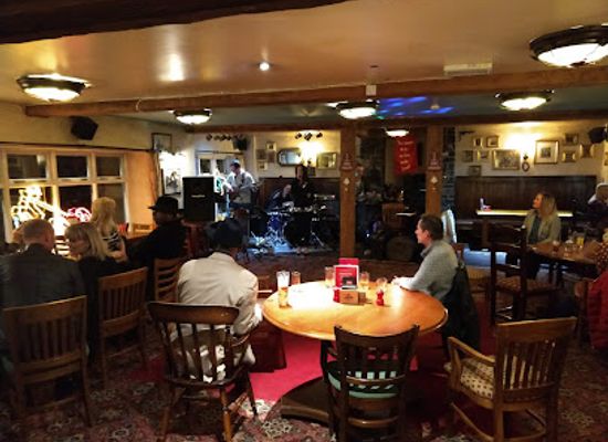 isle-of-man/ballasalla/bar/the-whitestone-inn