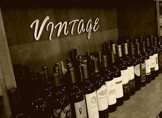 wyoming/converse-county/bar/vintage-fine-wine-and-martini-bar