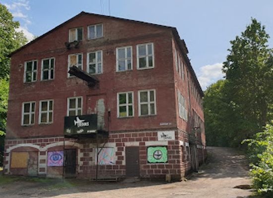 estonia/viljandi/bar/viljandi-lennukitehas-mtu