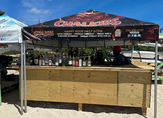 turks-and-caicos-islands/sapodilla-bay-beach/bar/chalkies